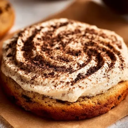 Delicious Tiramisu Cookies with coffee and cream flavor